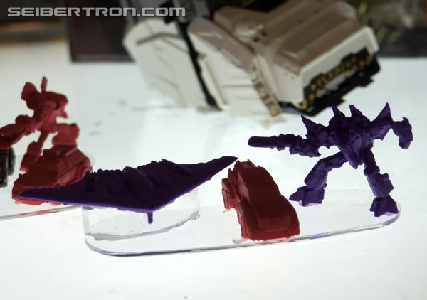 BotCon 2013: Hasbro Display: San Diego Comic-Con 2013 Exclusives - Transformers Event: DSC07157a