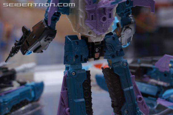 SDCC 2013: Hasbro Display: Transformers Generations (Preview Night) - Transformers Event: DSC02894