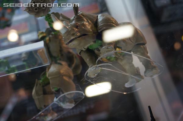 SDCC 2013: Hasbro Display: Transformers Generations (Preview Night) - Transformers Event: DSC02925