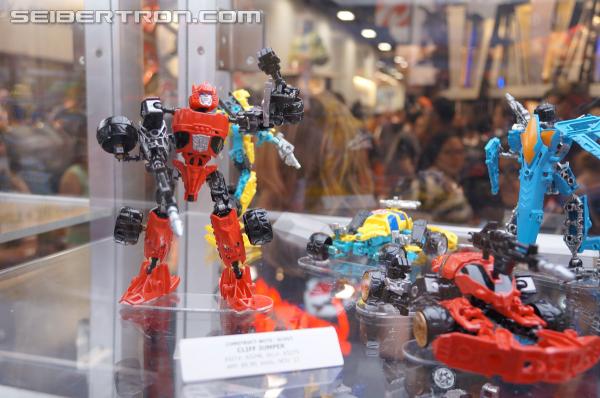 SDCC 2013: Hasbro Display: Transformers Construct-Bots - Transformers Event: DSC02864