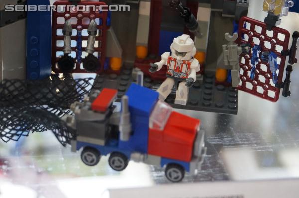 SDCC 2013: Hasbro Display: Kre-O - Transformers Event: DSC03734