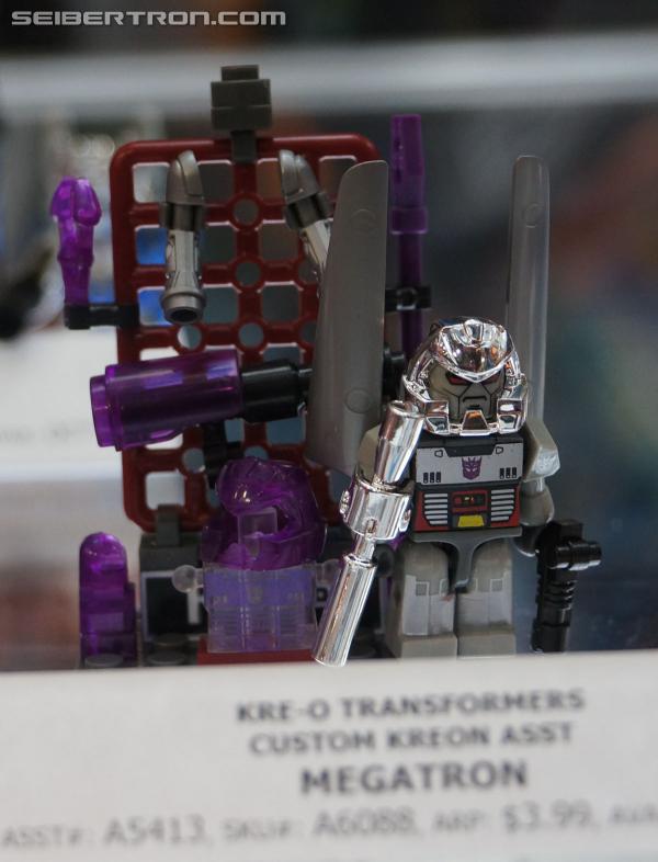 SDCC 2013: Hasbro Display: Kre-O - Transformers Event: DSC03739a