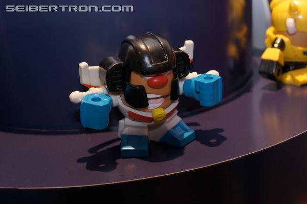 Toy Fair 2014: Transformers Rescue Bots and Mr Potato Head Transformers - Transformers Event: Rescue Bots 005