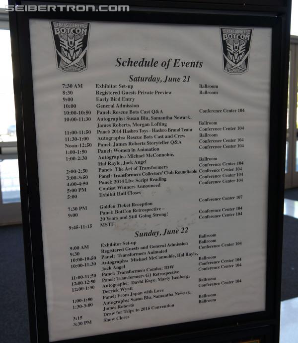 BotCon 2014: Club Store Gallery - Transformers Event: DSC06007