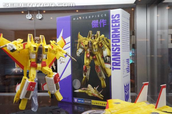 BotCon 2014: Hasbro Display: Transformers Masterpiece - Transformers Event: Hasbro Masterpiece 015