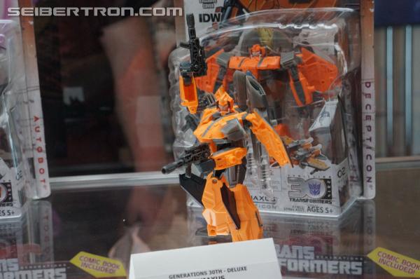 BotCon 2014: Hasbro Display: Transformers Generations - Transformers Event: Generations 029