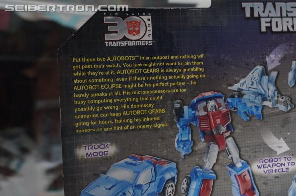 BotCon 2014: Hasbro Display: Transformers Generations - Transformers Event: Generations 044