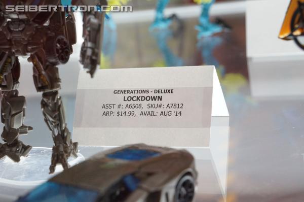 BotCon 2014: Hasbro Display: Age of Extinction Generations - Transformers Event: Aoe Generations 022