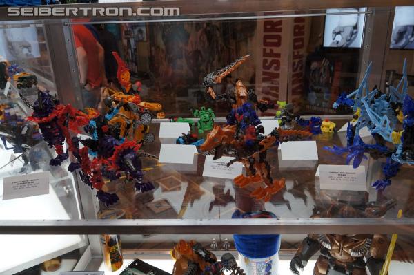 BotCon 2014: Hasbro Display: Construct-Bots and Stomp & Chomp Grimlock - Transformers Event: Construct Bots+more 008