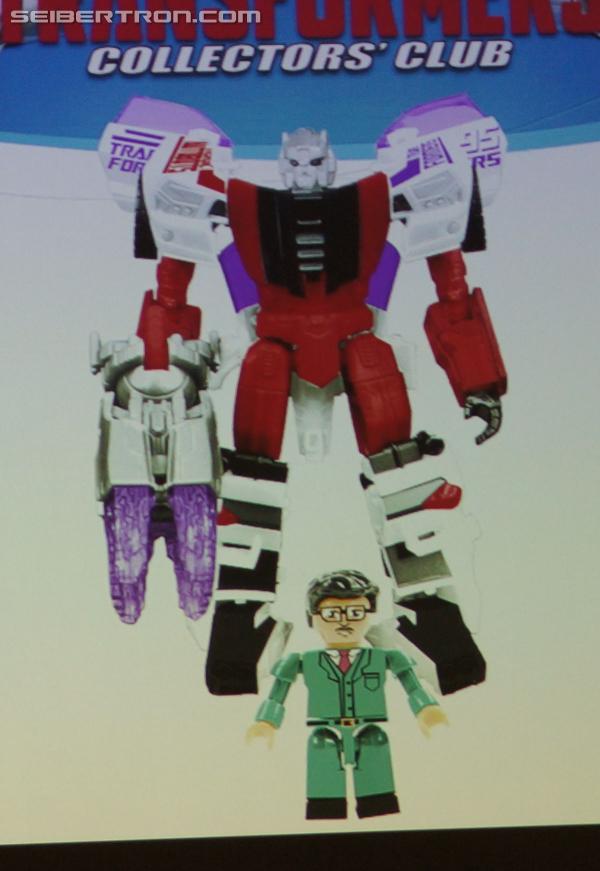 BotCon 2014: Club Subscription Service 3.0 Figures - Transformers Event: DSC06871a