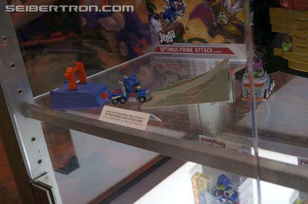 SDCC 2014: Angry Birds Transformers - Transformers Event: DSC02726