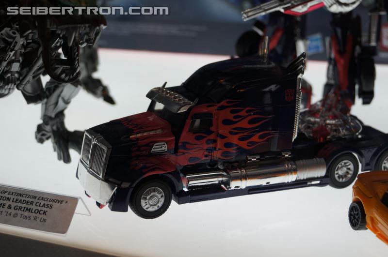 SDCC 2014: Age of Extinction Products - Transformers Event: DSC03571