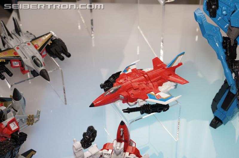 NYCC 2014: Transformers Generations Combiner Wars - Transformers Event: Combiner Wars 048