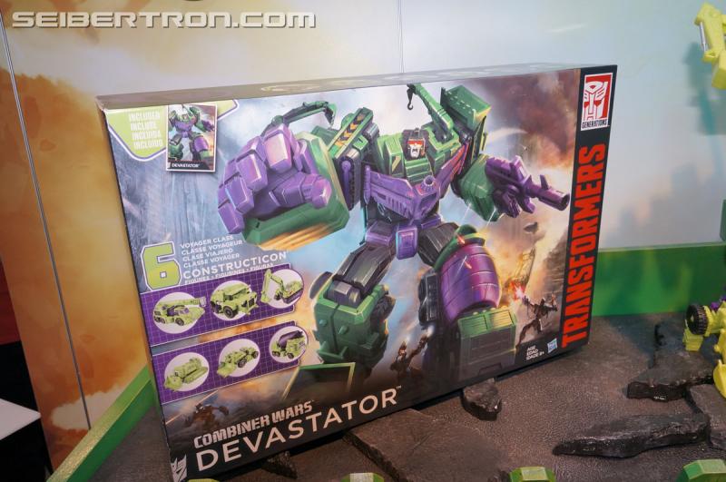 Toy Fair 2015: Combiner Wars Devastator - Transformers Event: Devastator 002