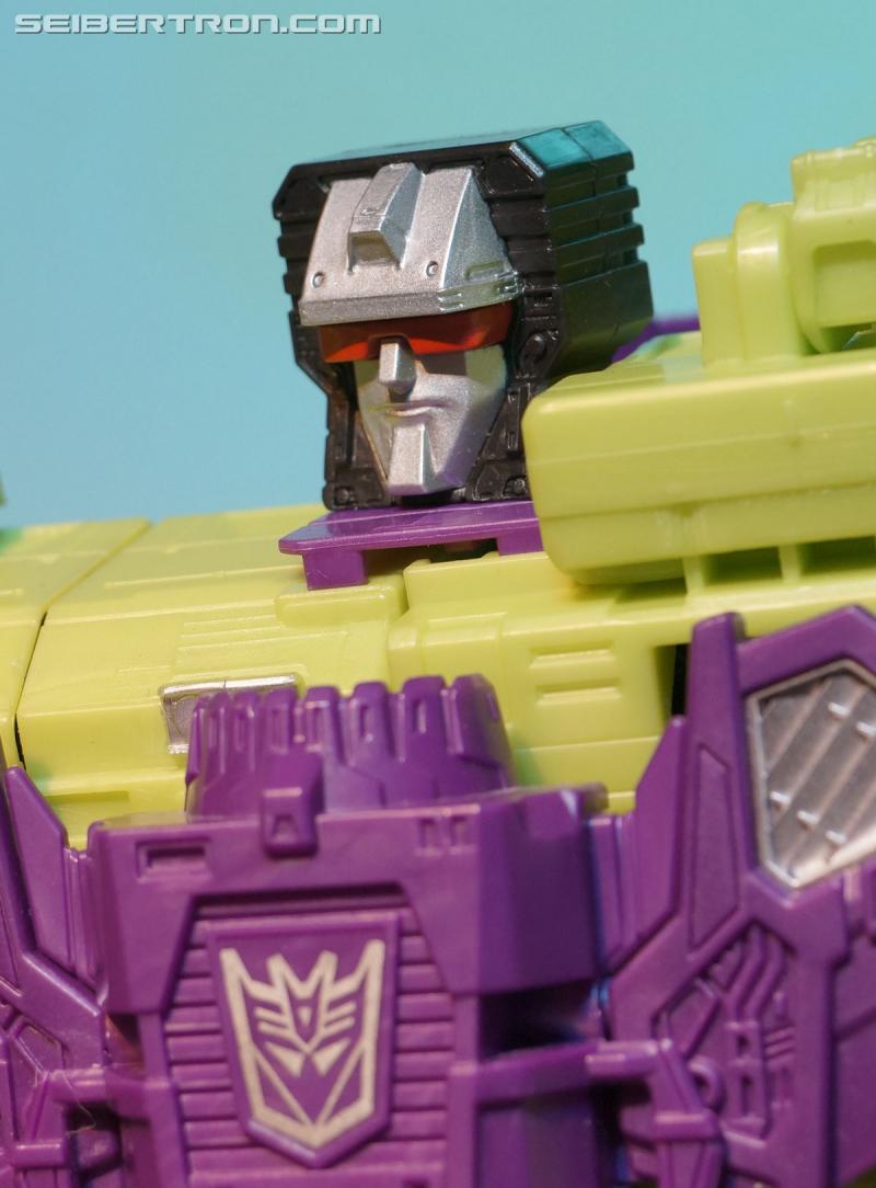 Toy Fair 2015: Combiner Wars Devastator - Transformers Event: Devastator 009