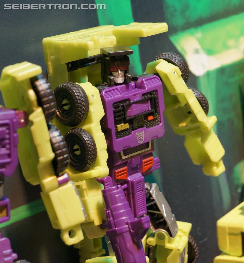 Toy Fair 2015: Combiner Wars Devastator - Transformers Event: Devastator 033