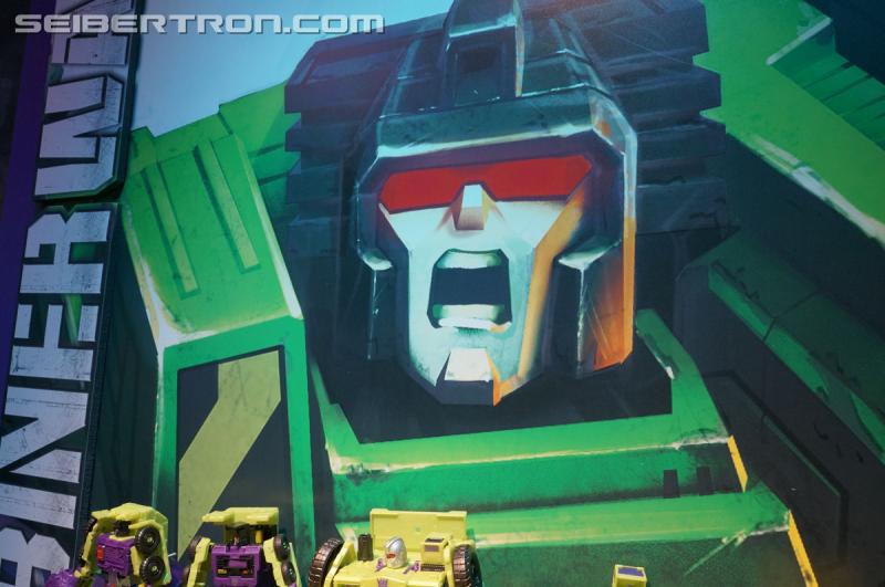 Toy Fair 2015: Combiner Wars Devastator - Transformers Event: Devastator 042