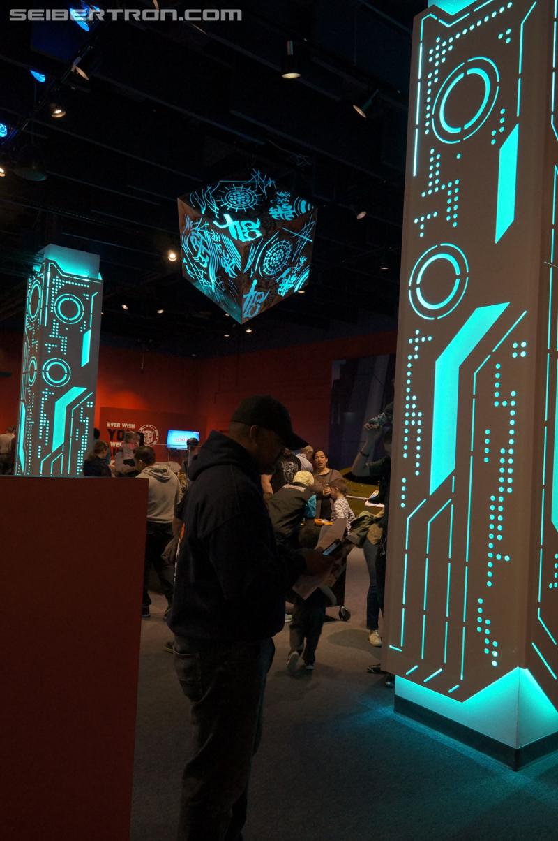 Transformers: Robots In Disguise Exhibit - Transformers Event: Transformers Exhibit 115