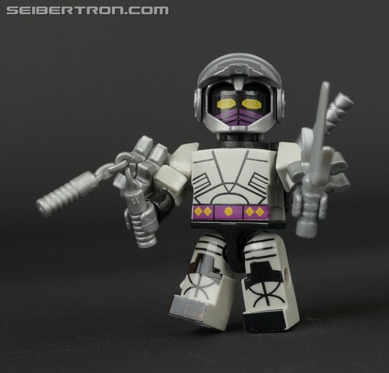 BotCon 2015: Souvenir Exclusives Mini-Gallery - Transformers Event: DSC00055