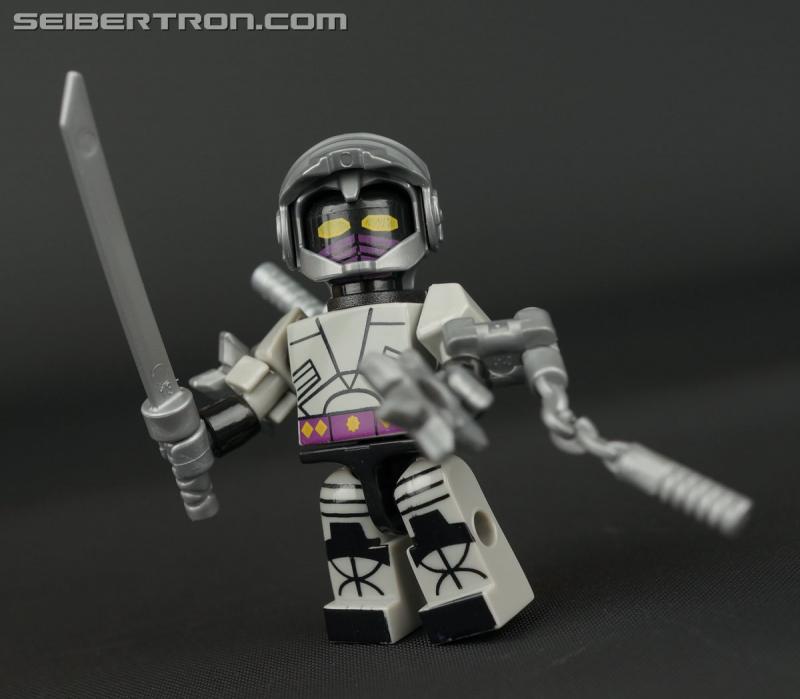 BotCon 2015: Souvenir Exclusives Mini-Gallery - Transformers Event: DSC00056