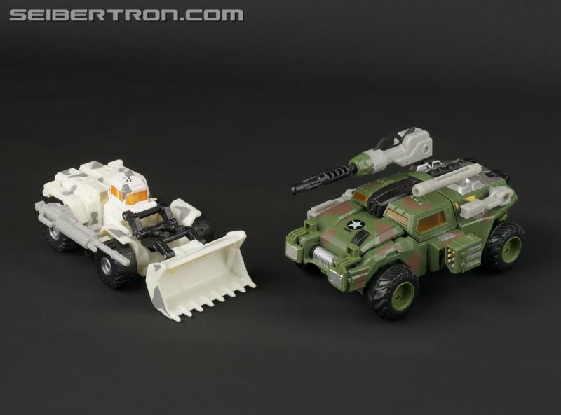 BotCon 2015: Souvenir Exclusives Mini-Gallery - Transformers Event: DSC10066