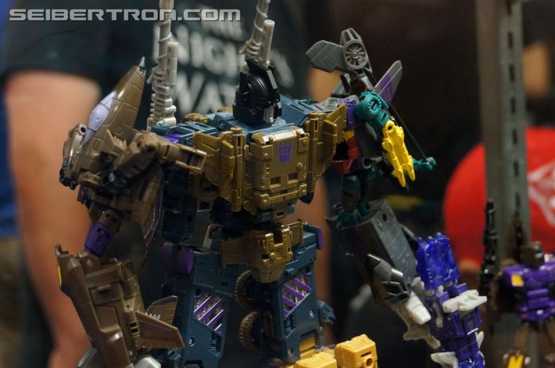 Transformers News: Listing for Combiner Wars Sky Lynx pre-order