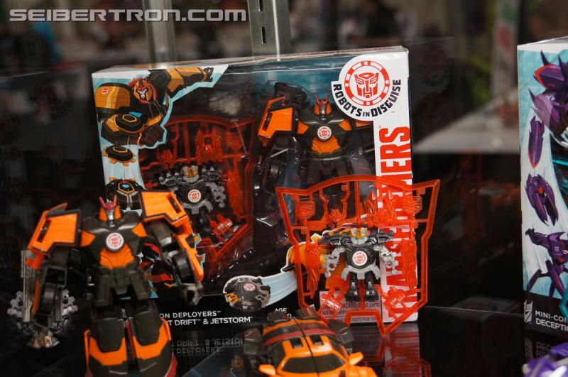 BotCon 2015: Transformers Robots In Disguise Product Display - Transformers Event: DSC09764