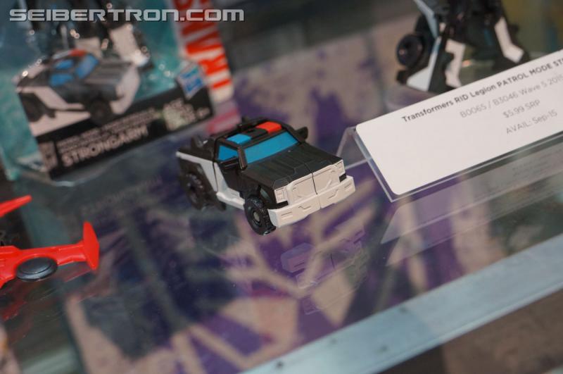SDCC 2015: Hasbro Booth: Transformers Robots In Disguise - Transformers Event: DSC03465
