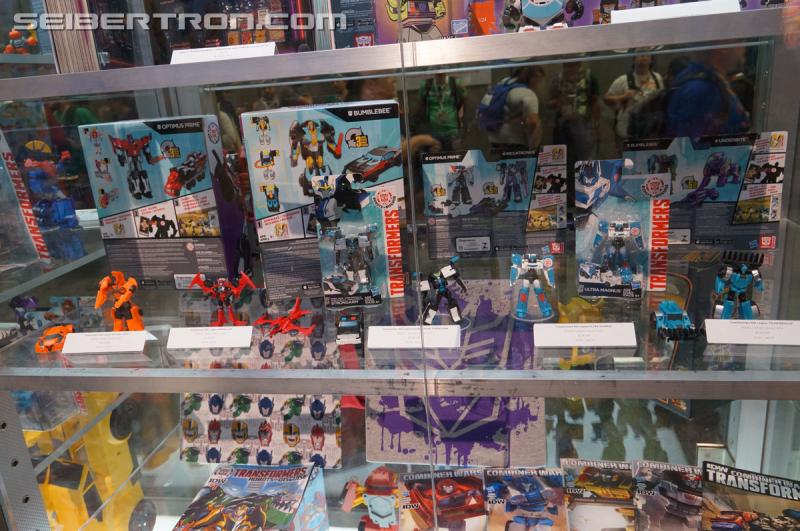 SDCC 2015: Hasbro Booth: Transformers Robots In Disguise - Transformers Event: DSC03482