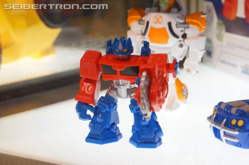 SDCC 2015: Hasbro Booth: Transformers Robots In Disguise - Transformers Event: DSC03483