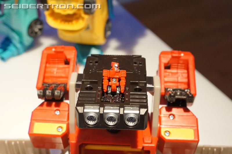 NYCC 2015: Titans Return product reveals at annual Hasbro Press Event - Transformers Event: Nycc 2016 Titans Return 123