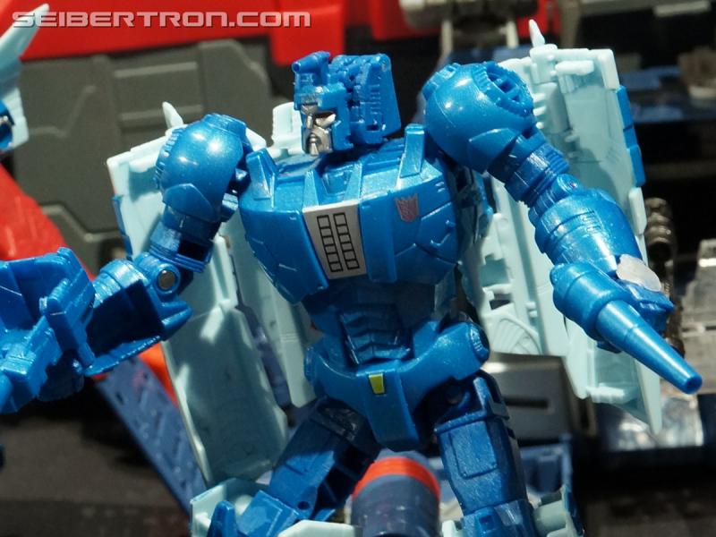 Toy Fair 2016: Titans Return - Transformers Event: Titans Return 025b