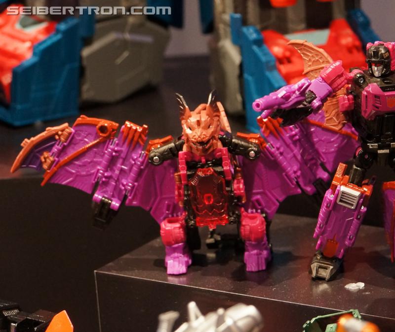 Toy Fair 2016: Titans Return - Transformers Event: Titans Return 036c