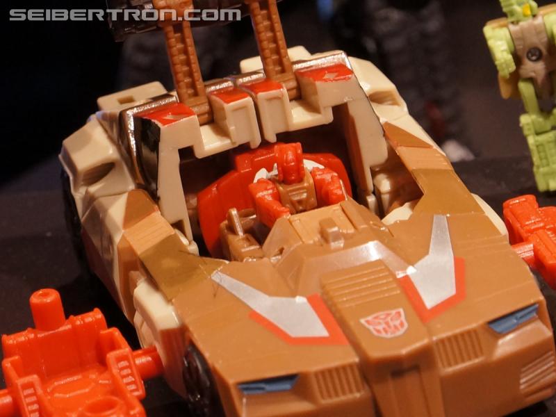Toy Fair 2016: Titans Return - Transformers Event: Titans Return 047b