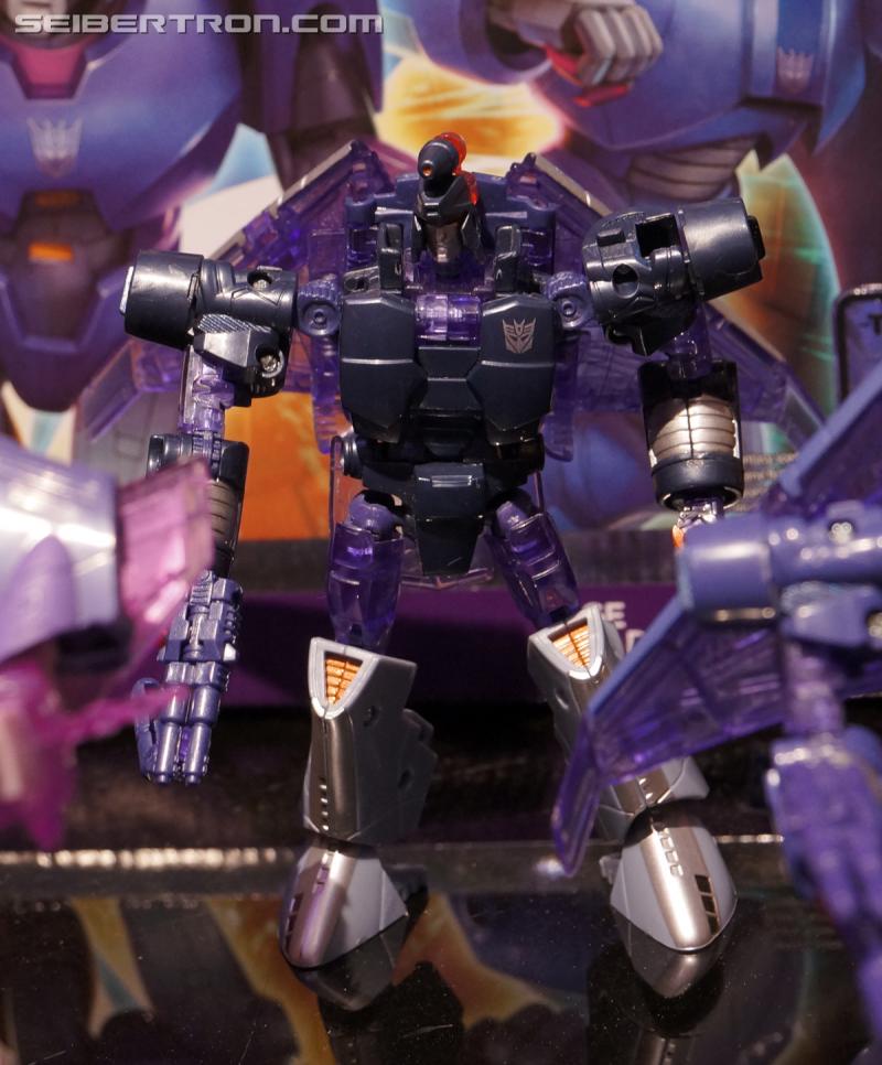 Toy Fair 2016: Titans Return - Transformers Event: Titans Return 080a