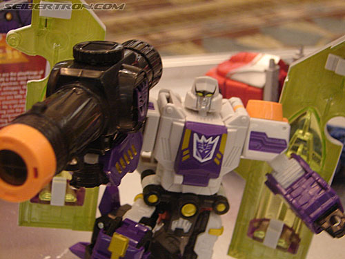 BotCon 2006: Hasbro's Toy Display Cases - Transformers Event: