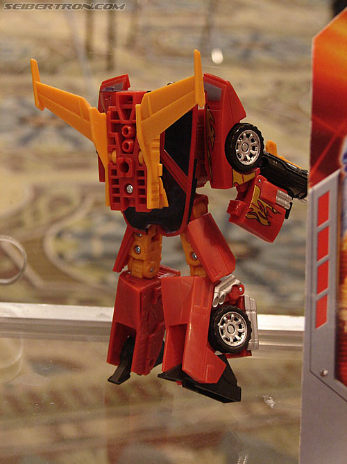 BotCon 2006: Hasbro's Toy Display Cases - Transformers Event: