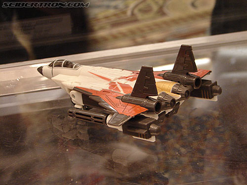 BotCon 2006: Hasbro's Toy Display Cases - Transformers Event: