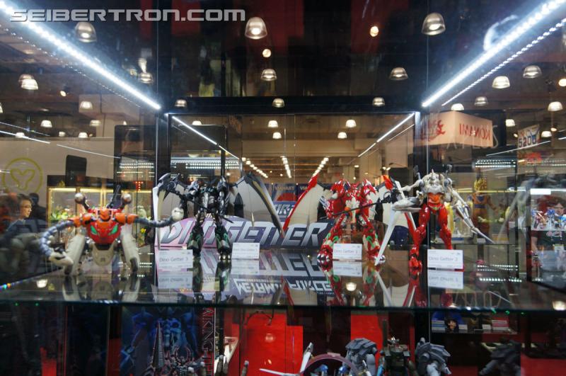 Toy Fair 2015: Miscellaneous Toys at Javits Center - Transformers Event: DSC07295