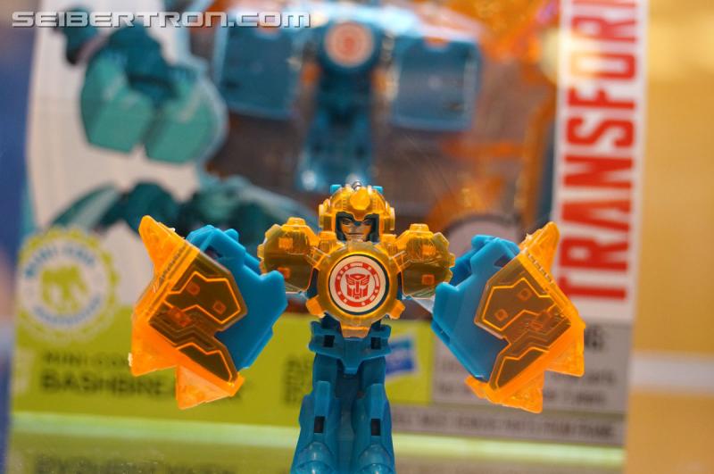 Botcon 2016: Hasbro Display: Robots In Disguise - Transformers Event: Robots In Disguise 080