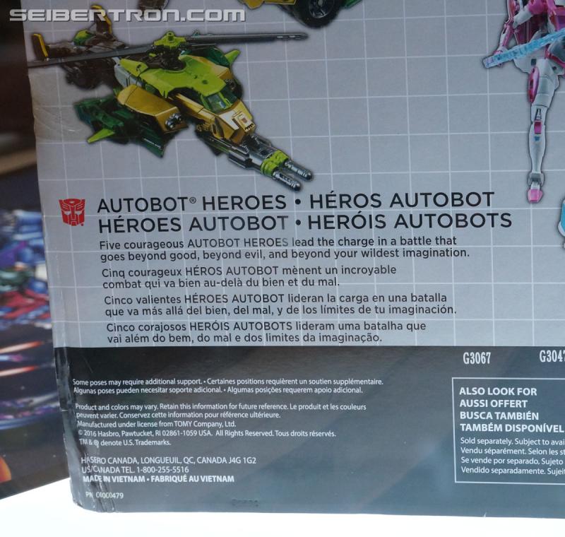 Botcon 2016: Hasbro Display: Platinum Edition Movie 30th Anniversary - Transformers Event: Platinum Edition 039a