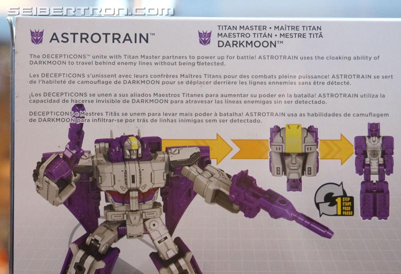Botcon 2016: Hasbro Display: Titans Return - Transformers Event: Titans Return 013