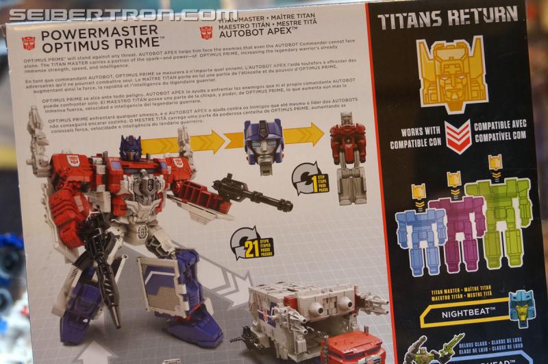 Botcon 2016: Hasbro Display: Titans Return - Transformers Event: Titans Return 020