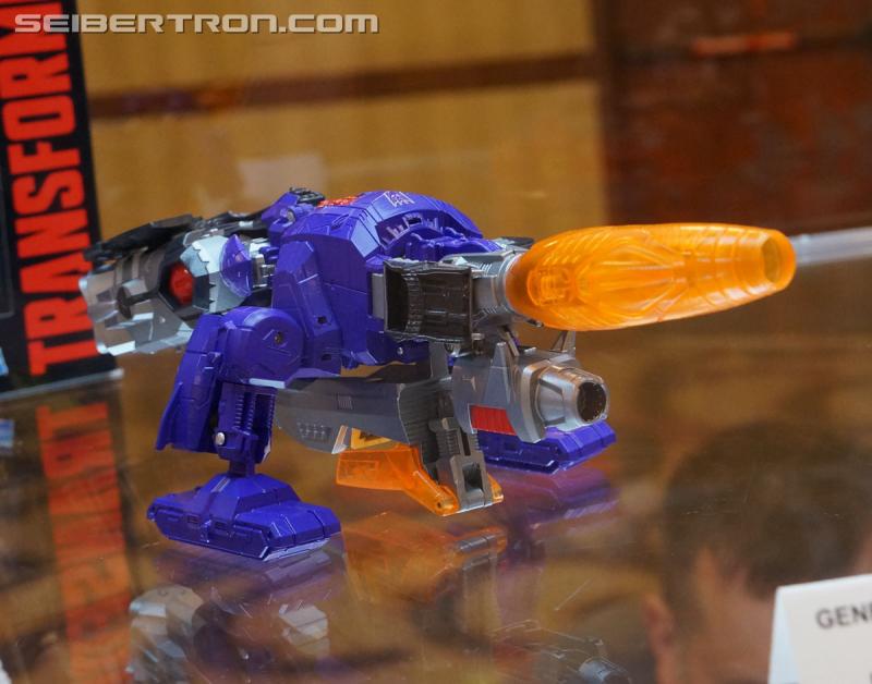 Botcon 2016: Hasbro Display: Titans Return - Transformers Event: Titans Return 044a