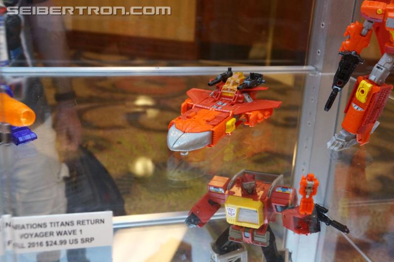 Botcon 2016: Hasbro Display: Titans Return - Transformers Event: Titans Return 050