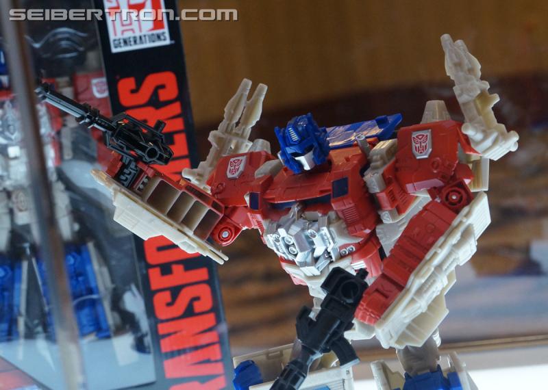 Botcon 2016: Hasbro Display: Titans Return - Transformers Event: Titans Return 058a