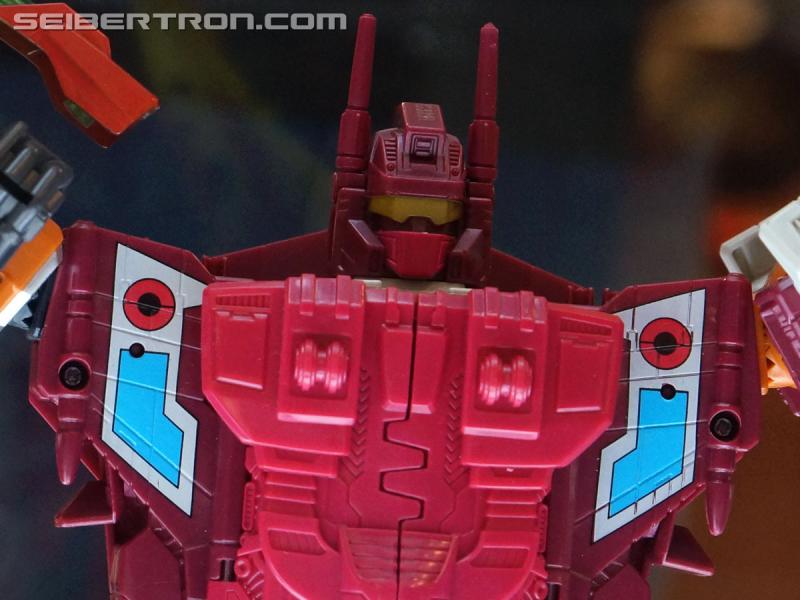 Botcon 2016: Hasbro Display: Combiner Wars Computron - Transformers Event: Computron 005b