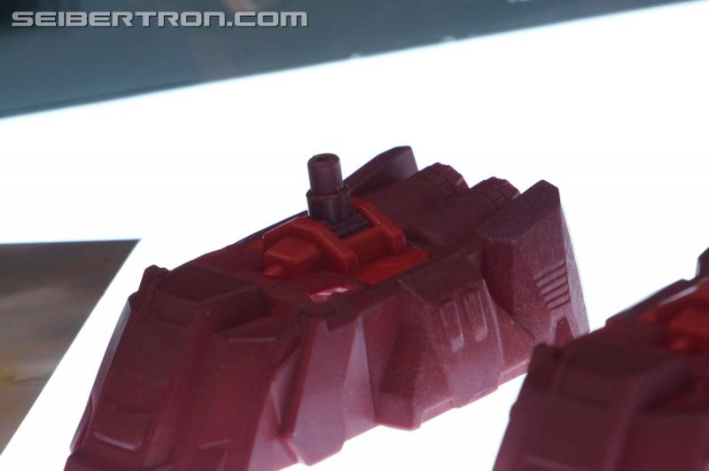 Botcon 2016: Hasbro Display: Combiner Wars Computron - Transformers Event: Computron 012