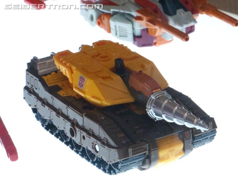 Botcon 2016: Hasbro Display: Combiner Wars Computron - Transformers Event: Computron 014ab