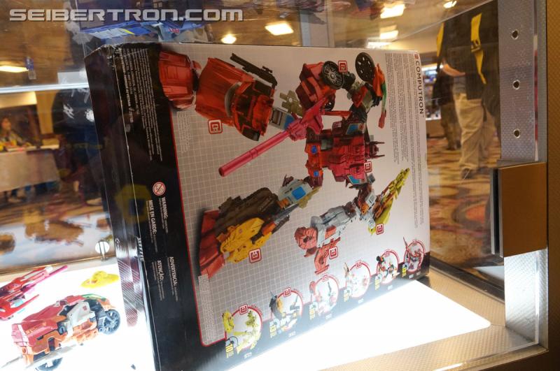 Botcon 2016: Hasbro Display: Combiner Wars Computron - Transformers Event: Computron 018